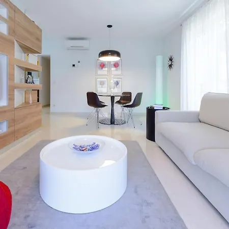 Private Oasis Apartment *