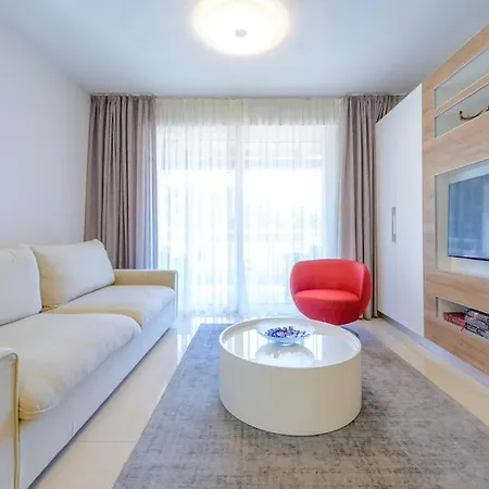 Apartment Private Oasis