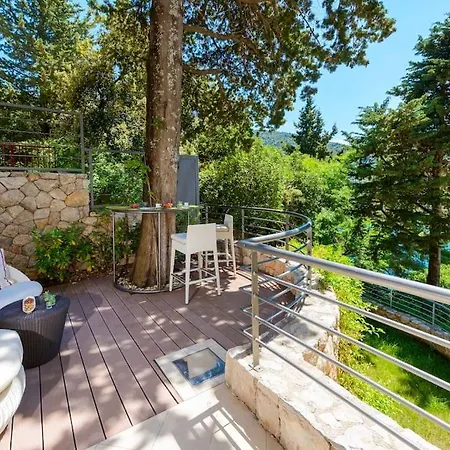 Private Oasis Апартаменты *